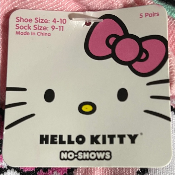 Hello Kitty 5 pairs of ankle Socks NWT - Picture 4 of 5